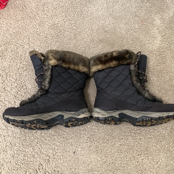 L.L. Bean Winter Boots - Size 7 - Picture 2 of 6